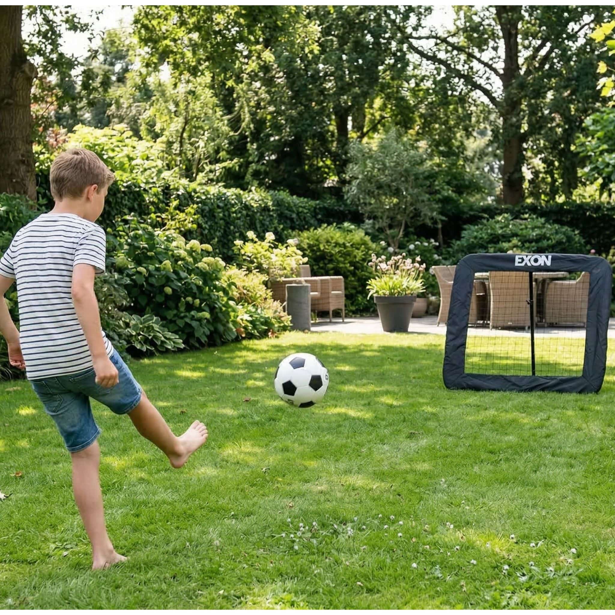Exon® Fußball Rebounder – 100 cm – Verstellbar – Tchouk